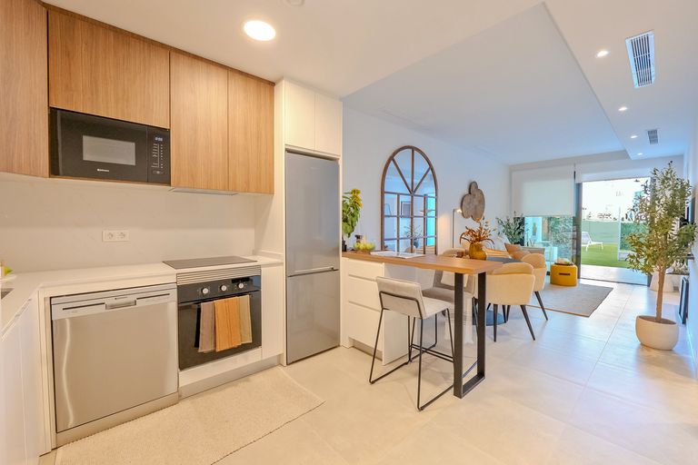 Property thumbnail 7
