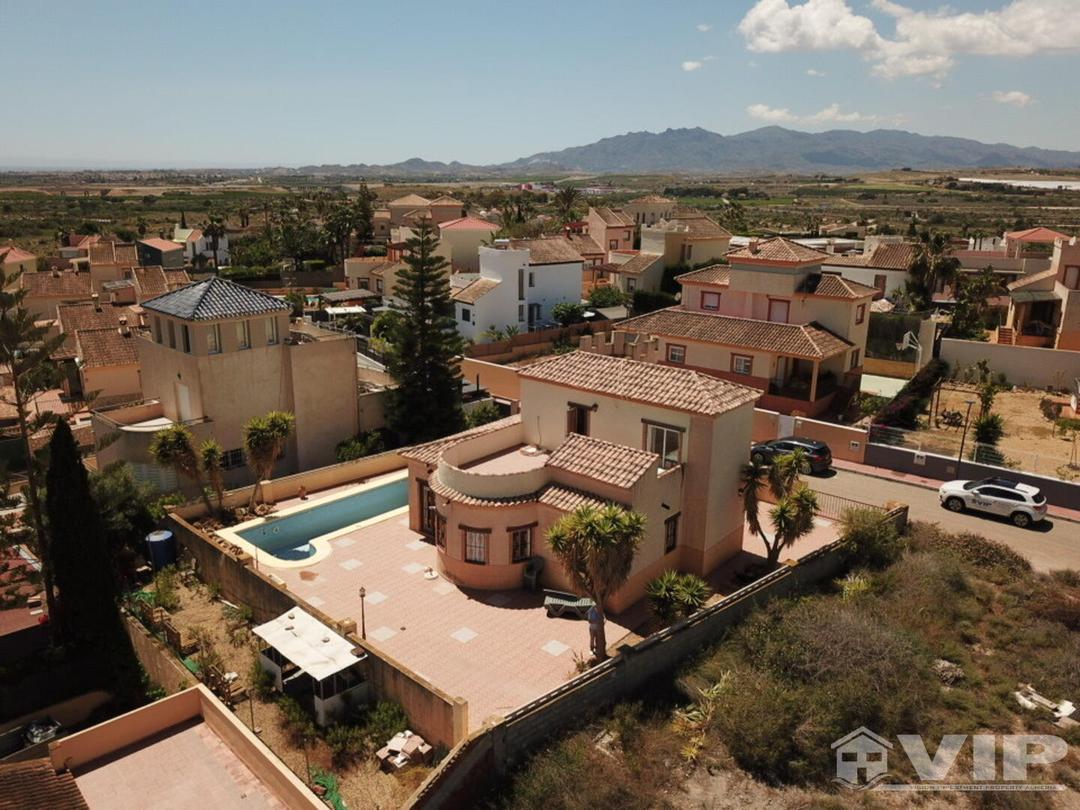 3 bedroom House / Villa in Vera Playa, Costa Almería - Property VA8184