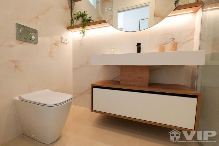 Property thumbnail 18
