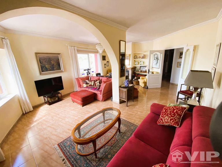 Property thumbnail 25