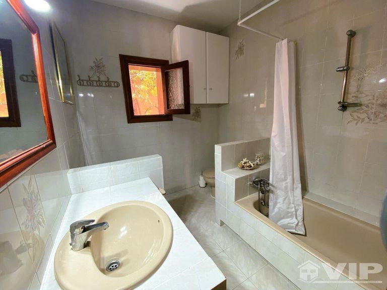Property thumbnail 37