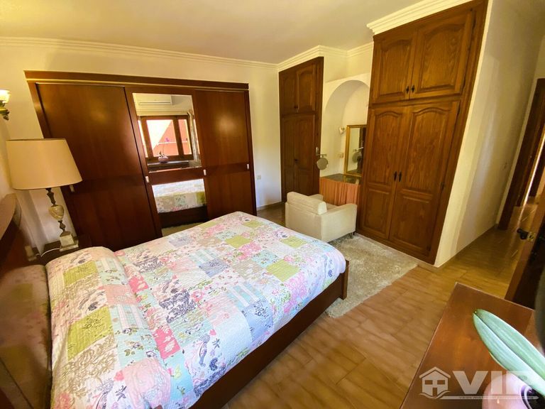 Property thumbnail 38