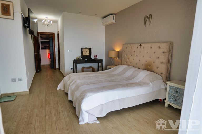 Property thumbnail 26