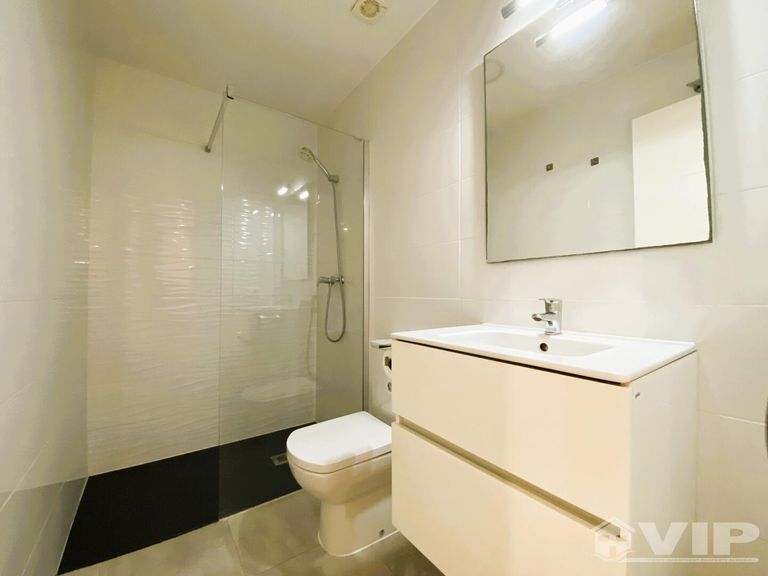 Property thumbnail 34