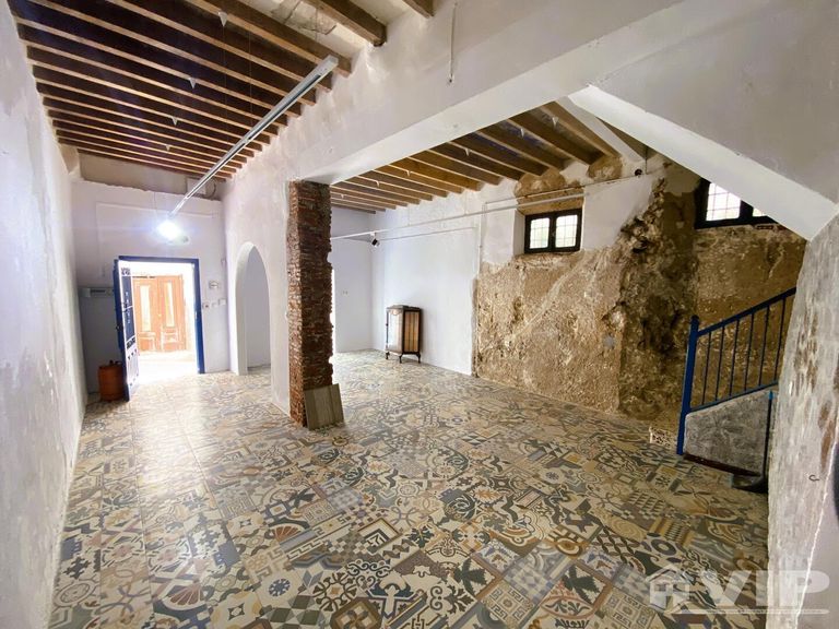 Property thumbnail 4