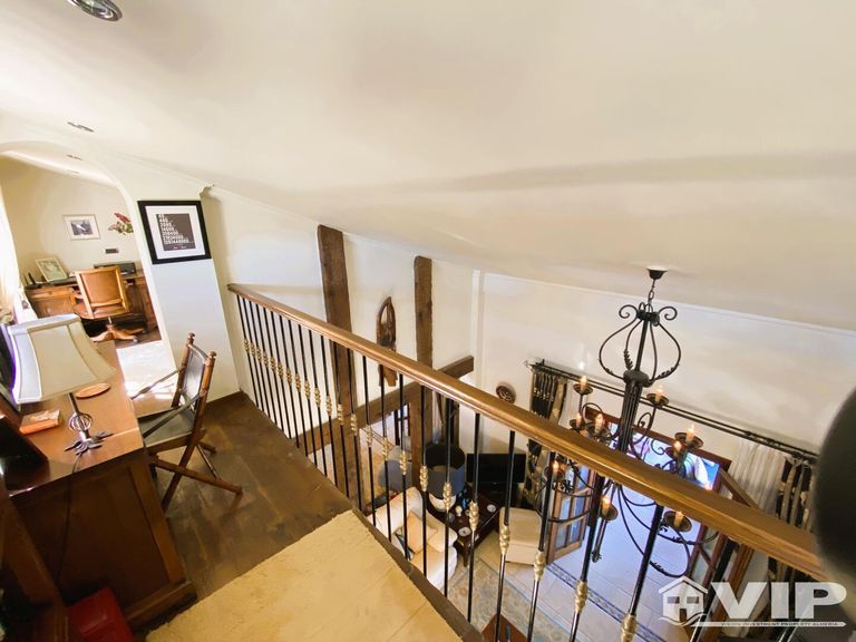 Property thumbnail 36