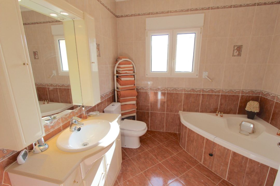 Property image 37