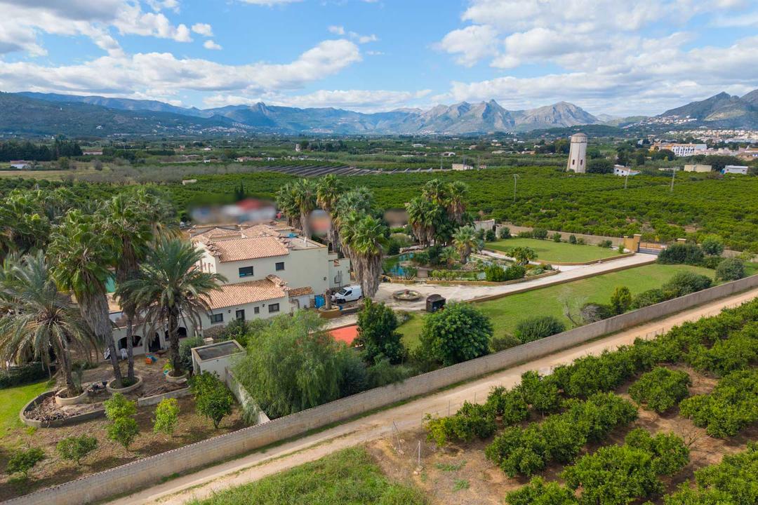 Property image 44