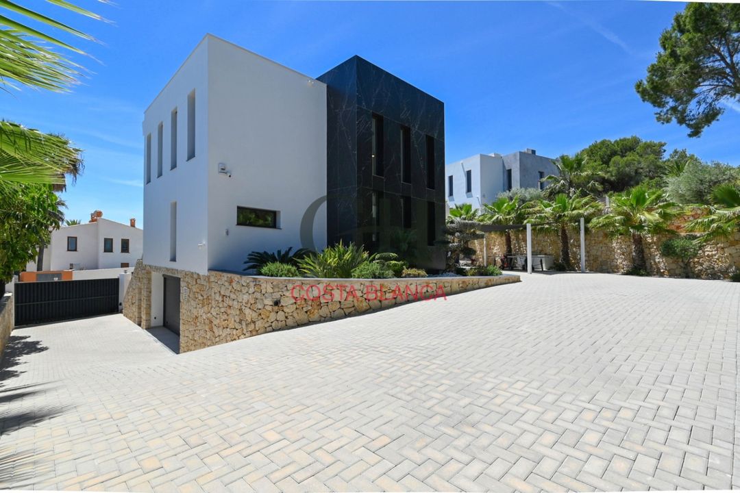Property image 42