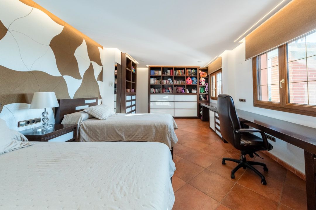 Property image 25