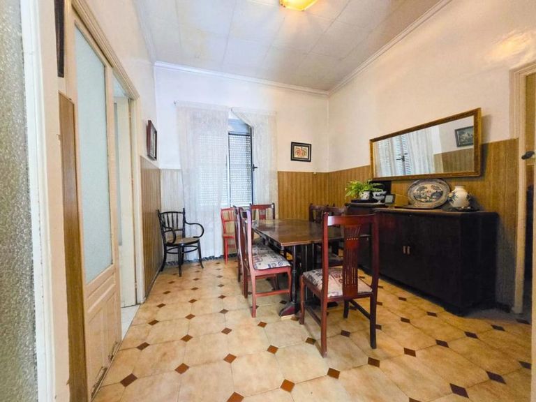Property thumbnail 1