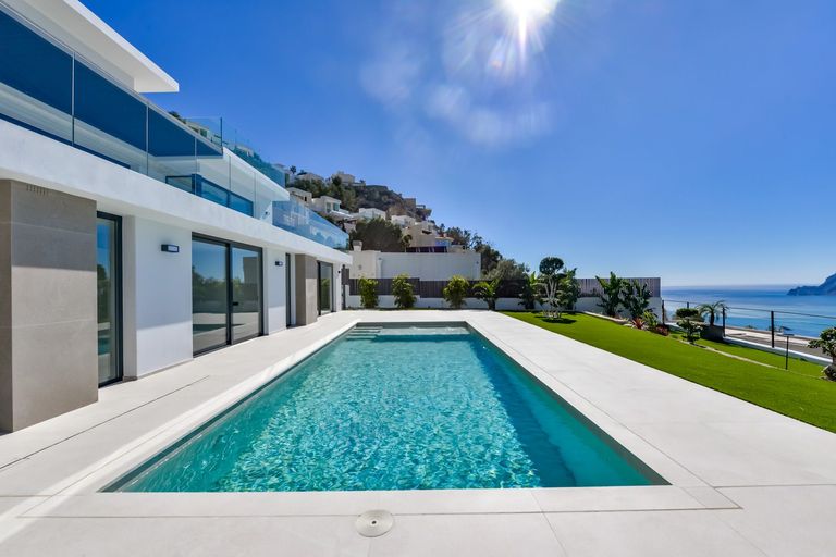Property thumbnail 6