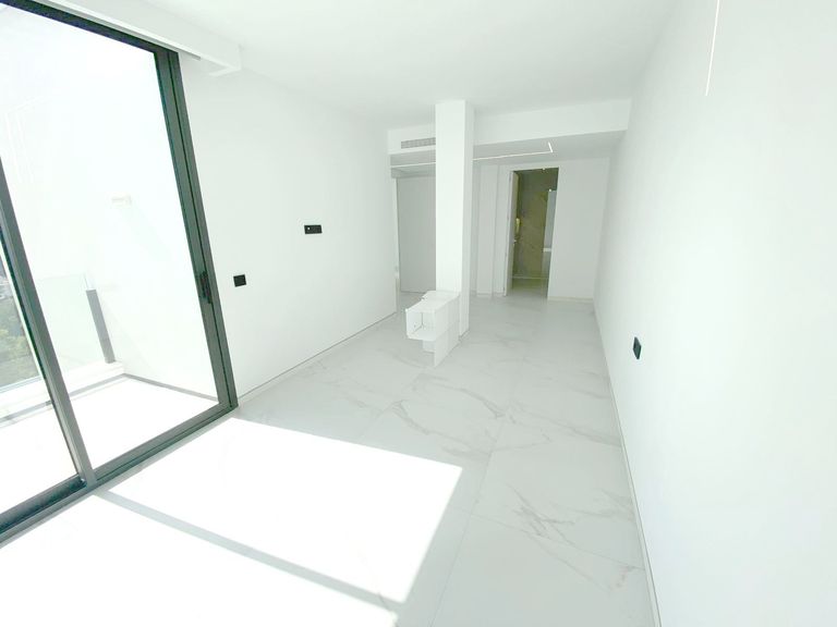 Property thumbnail 30