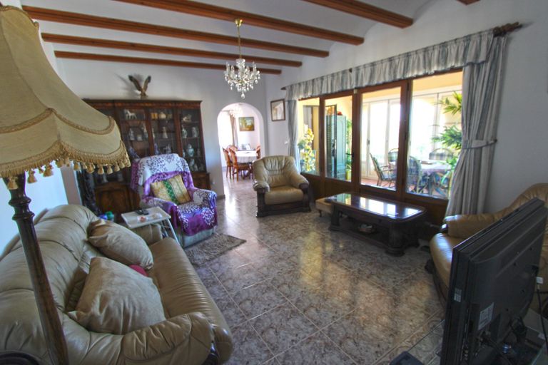 Property thumbnail 12