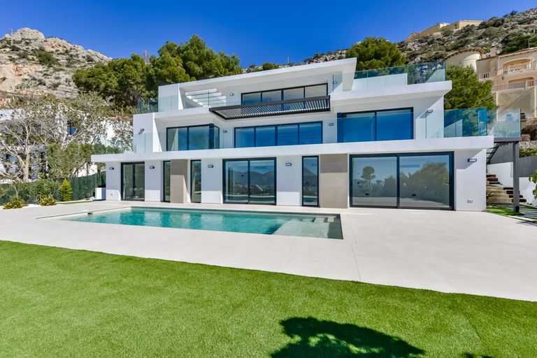 Property thumbnail 1