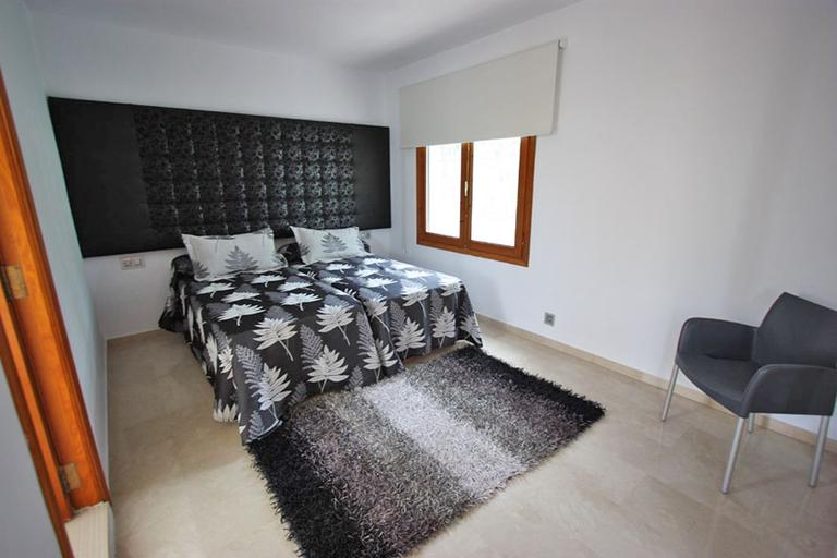 Property thumbnail 24
