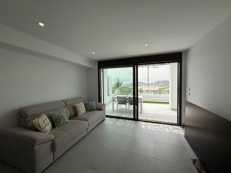 Property thumbnail 16