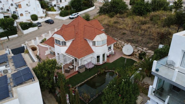 Property thumbnail 1