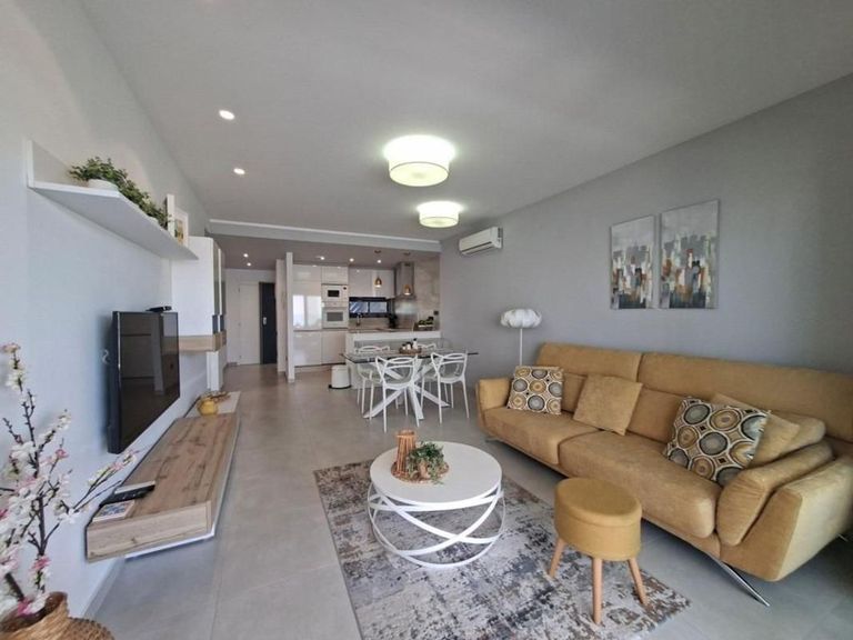 Property thumbnail 3