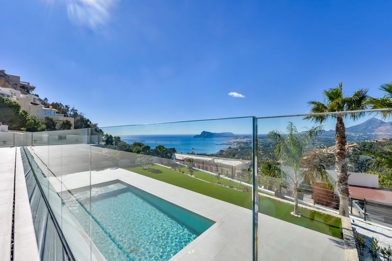 Property thumbnail 8