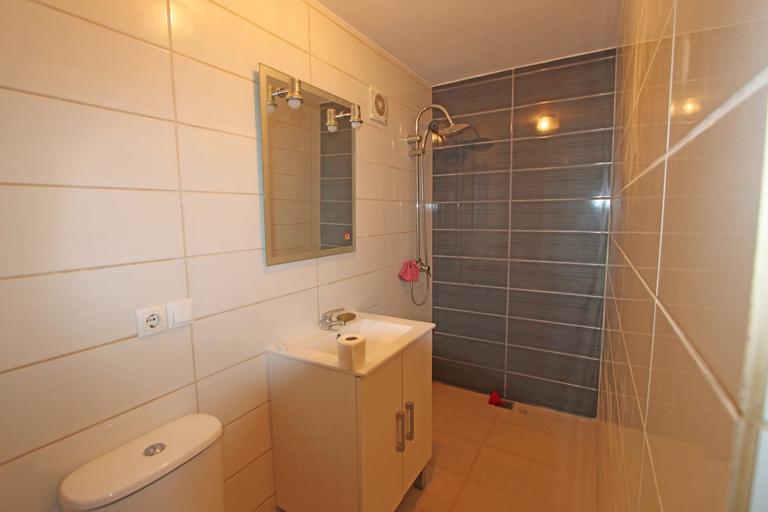 Property thumbnail 23