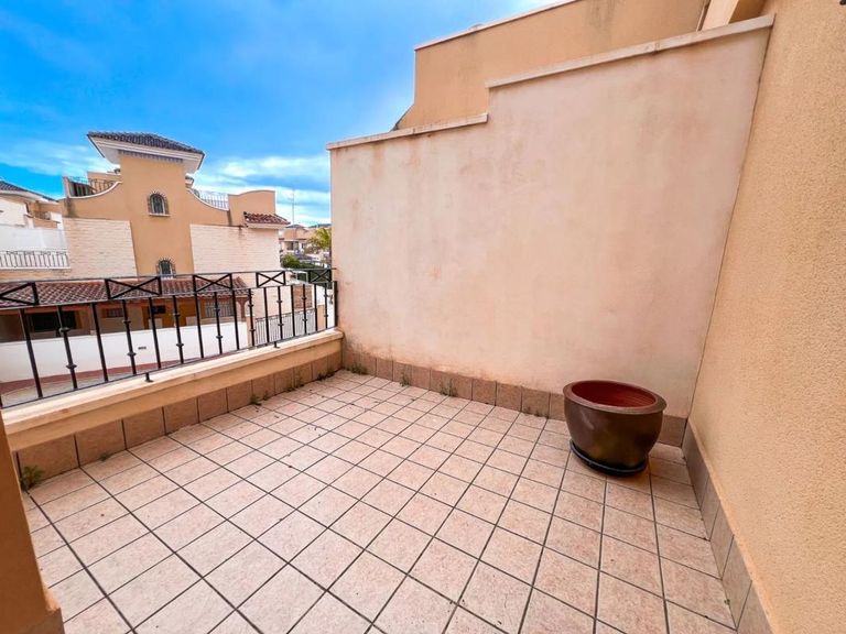 Property thumbnail 28