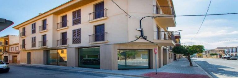 Property thumbnail 2