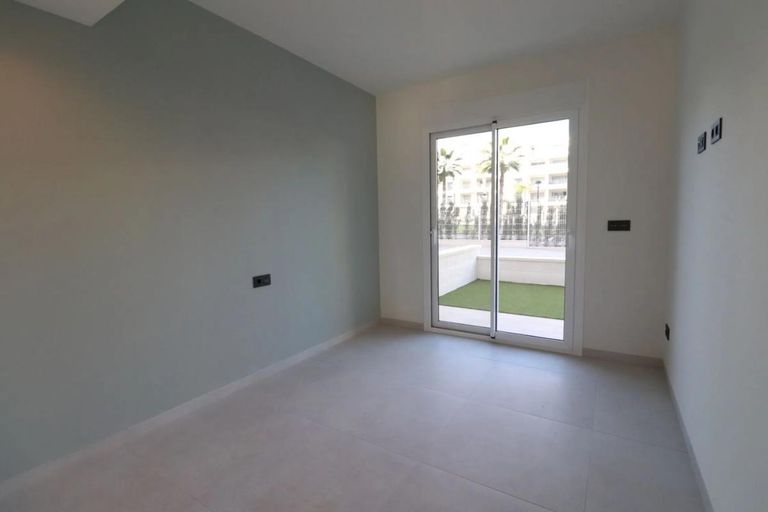Property thumbnail 17