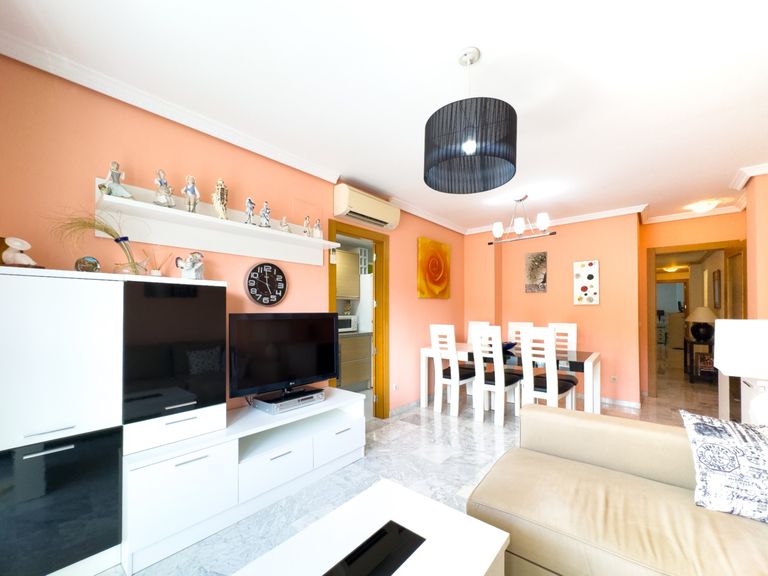 Property thumbnail 1
