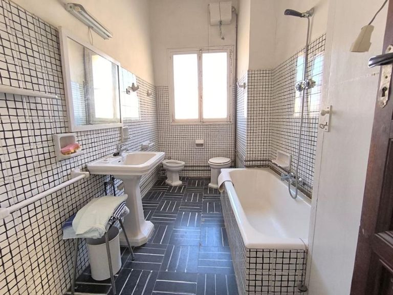Property thumbnail 28