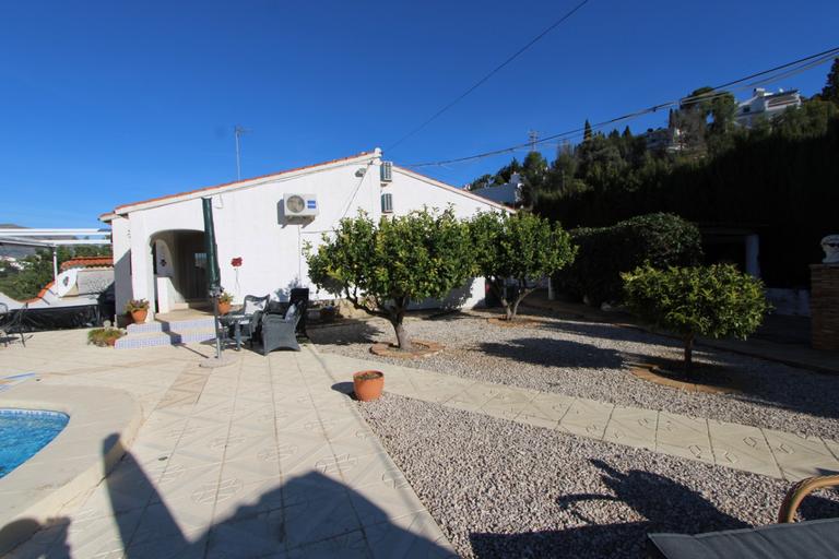 Property thumbnail 2