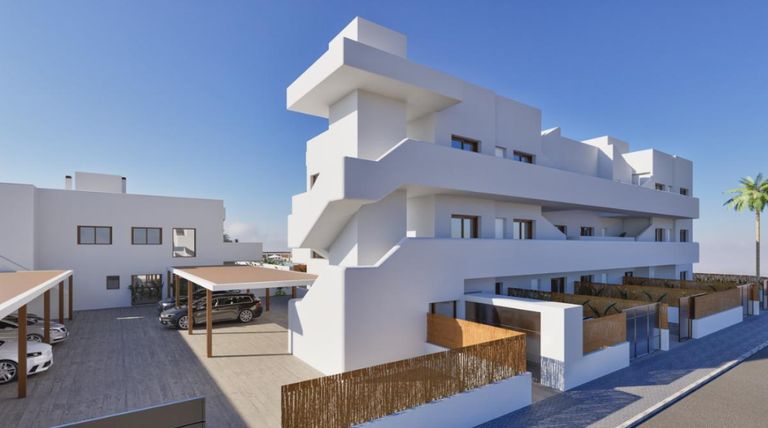 Property thumbnail 1