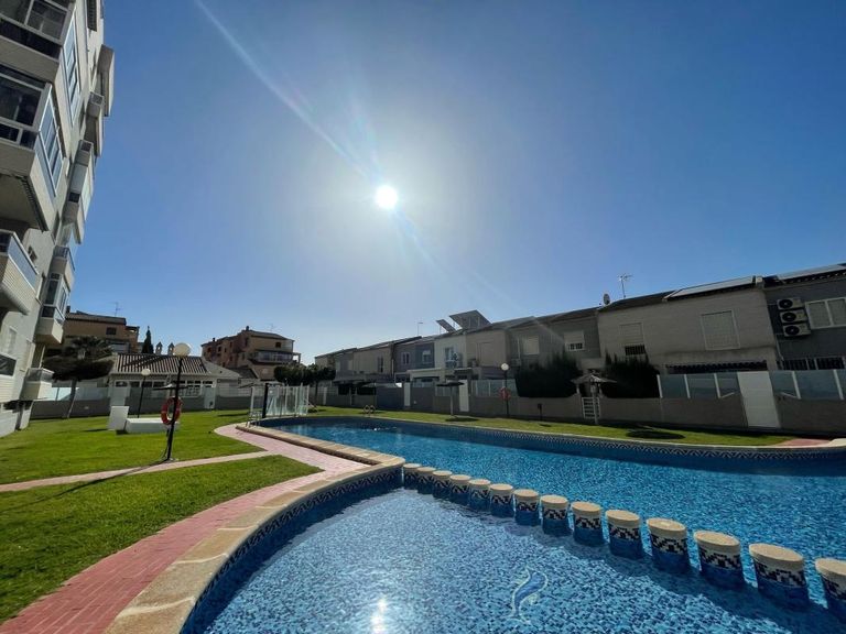 Property thumbnail 1