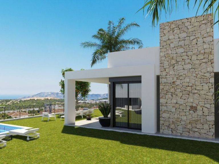 Property thumbnail 1