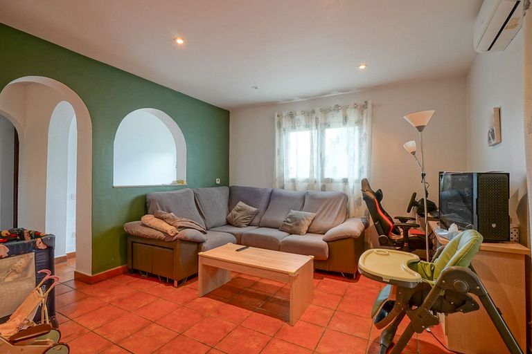 Property thumbnail 11