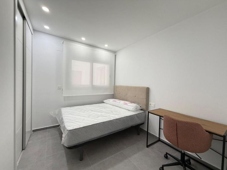 Property thumbnail 13