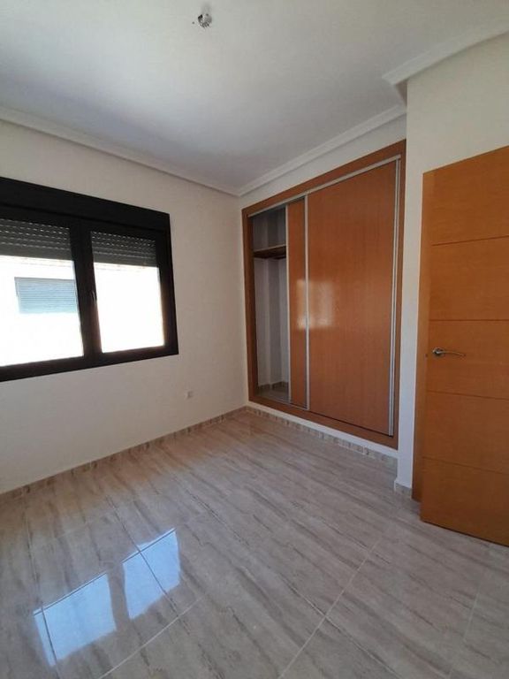Property thumbnail 16