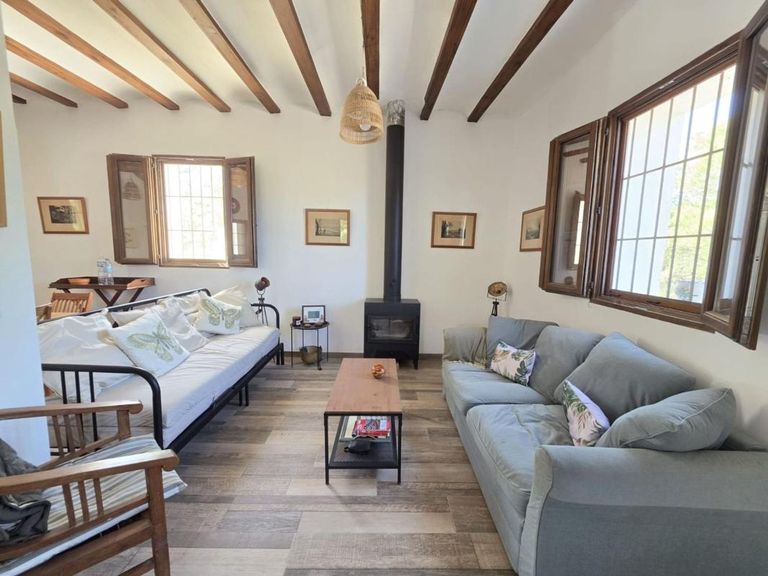 Property thumbnail 11