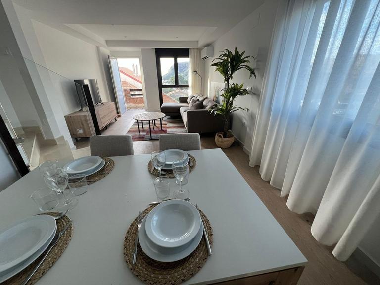 Property thumbnail 9