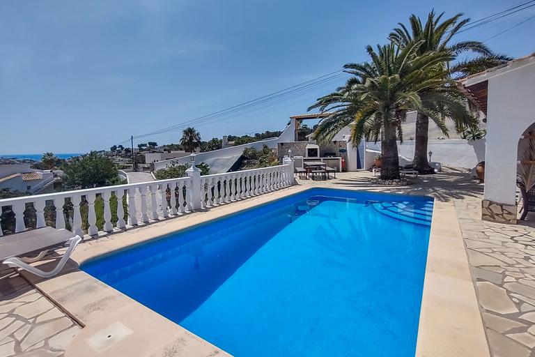 Property thumbnail 1