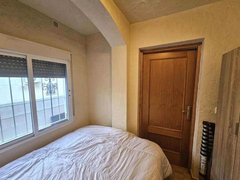 Property thumbnail 18