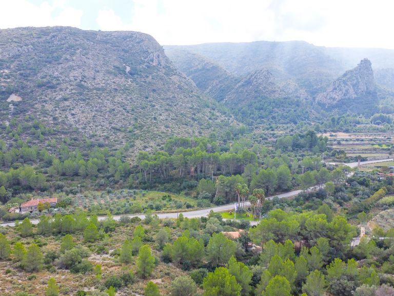 Property thumbnail 6