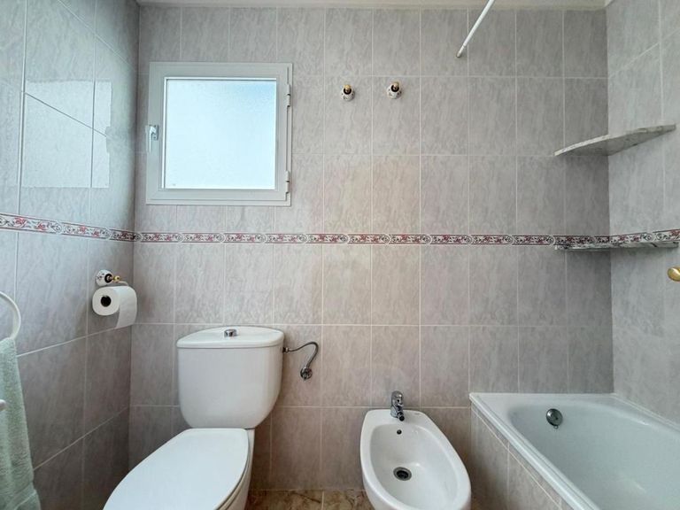 Property thumbnail 10