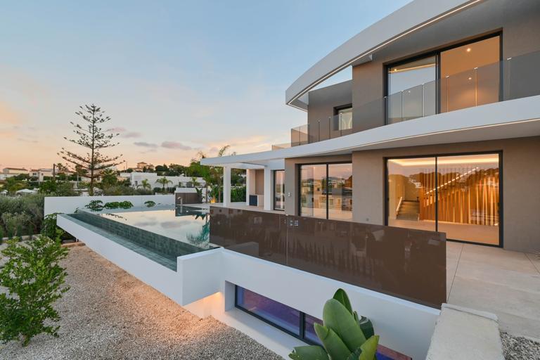 Property thumbnail 14