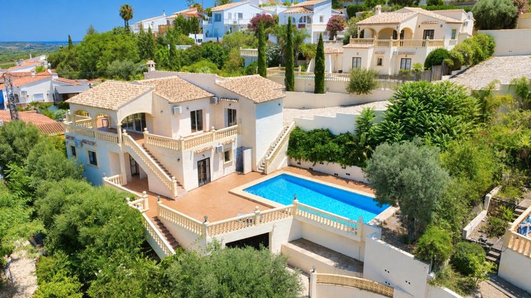 Property thumbnail 1