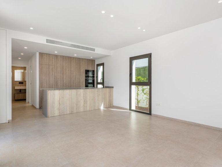 Property thumbnail 22