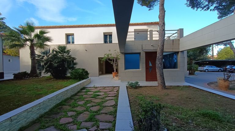 Property thumbnail 1