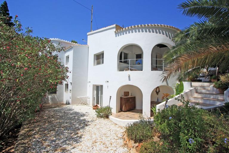 Property thumbnail 1