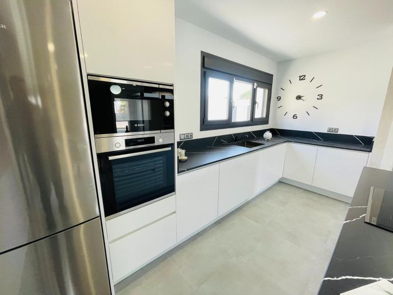 Property thumbnail 5