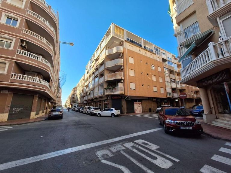 3 bedroom Apartment in Costa Blanca, Costa Blanca - Property VC479998